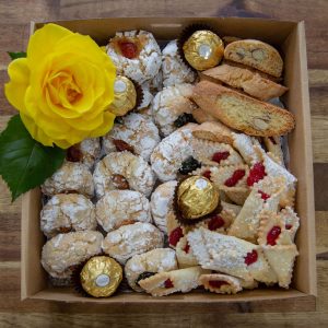 christmas box biscuits