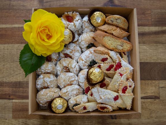 christmas box biscuits