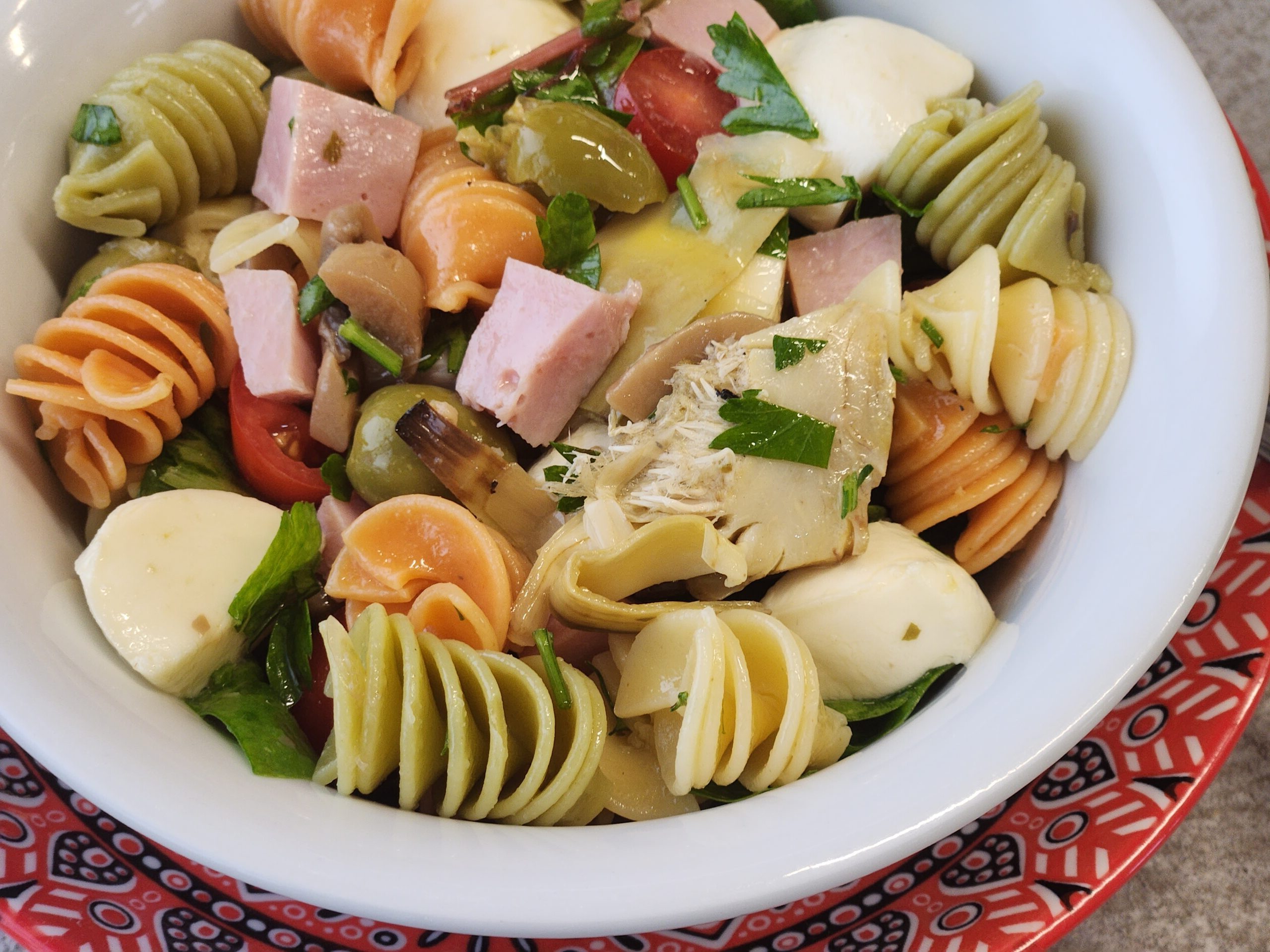 Tricolor Pasta Salad - Rosa