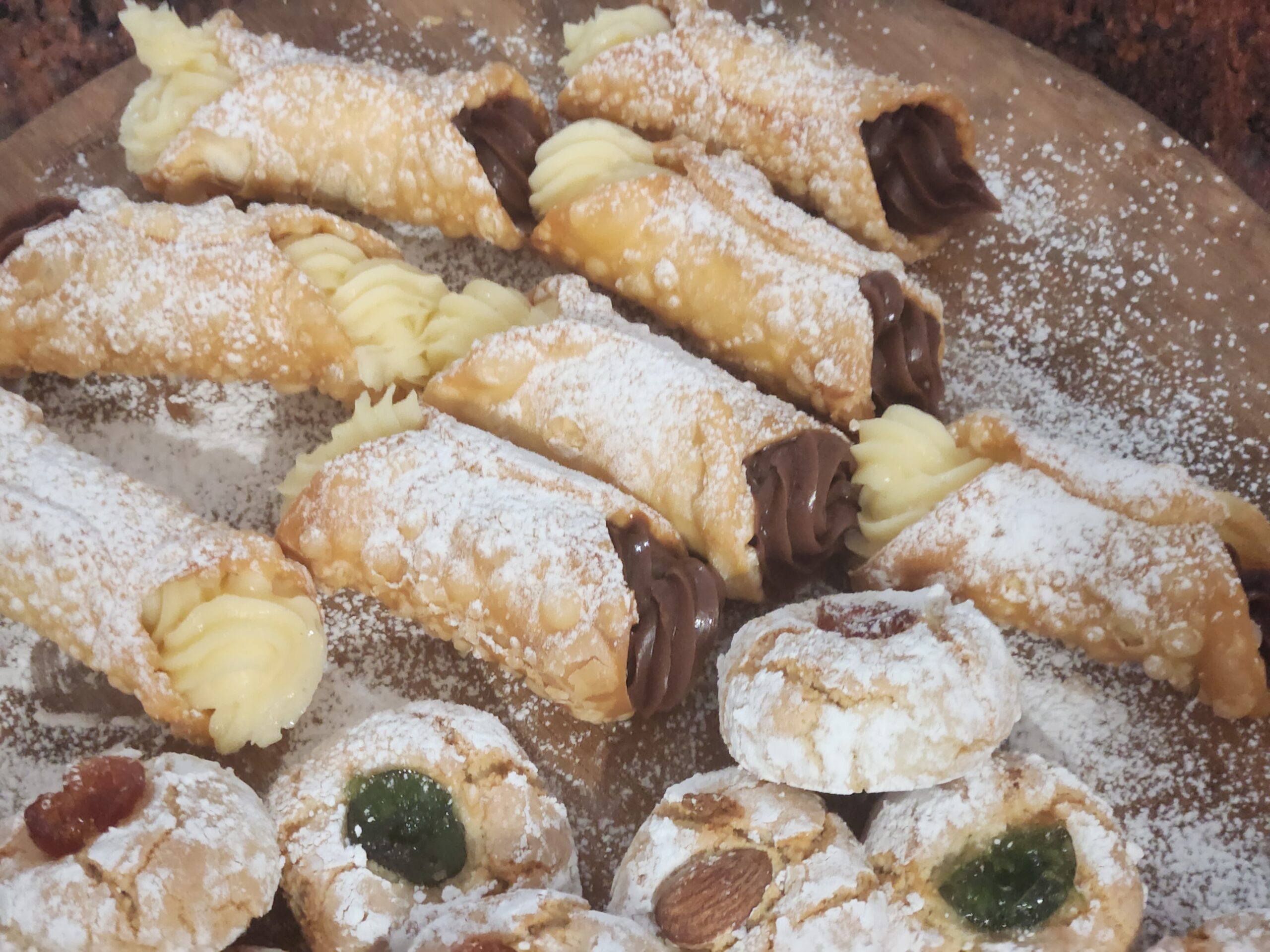 8th November : Delightful Desserts - Cannoli italian Cream ; Amaretti Crostata di Ricootta - Image 3